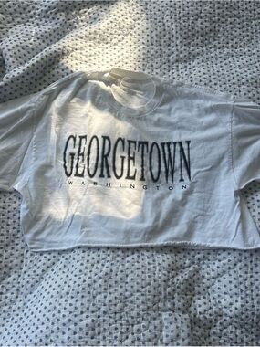 Brandy Melville White Georgetown Washington Cropped Graphic Tee